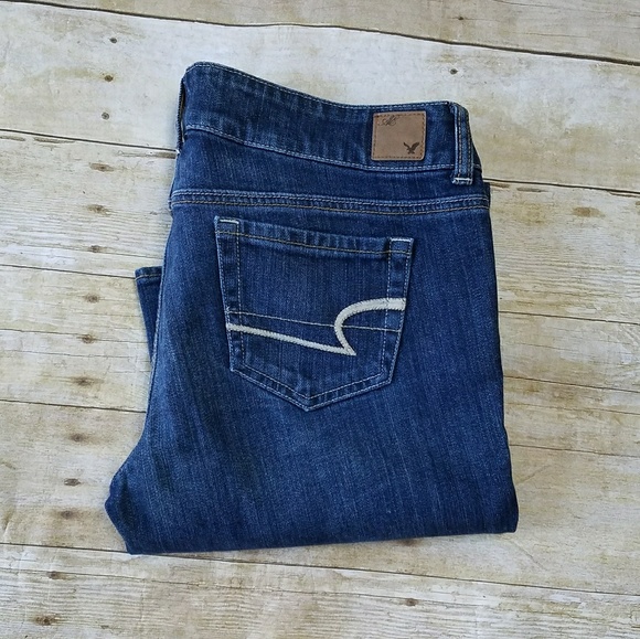 american eagle jeans pocket design